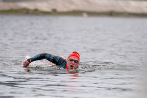 Del Volga a la Santa Fe-Coronda: el ruso que aprendió a nadar para curarse la espalda