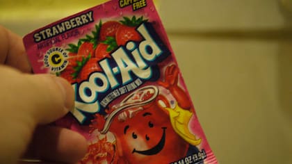 Kool Aid, fruta en polvito.