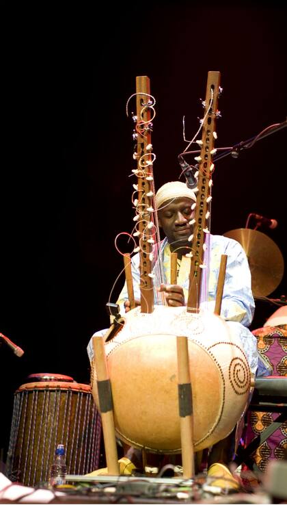 Kora interpretado por Seckou Keita
