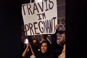 El increíble anuncio de embarazo de Kourtney Kardashian a su esposo, Travis Barker, de Blink-182