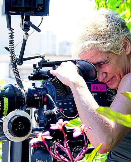Kris Niklison, su ojo, su cámara y su mundo natural