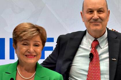 Kristalina Georgieva y Federico Sturzenegger, en el FMI.