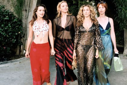 Kristin Davis, Kim Catrall, Sarah Jessica Parker y Cynthia Nixon en una escena de Sex and the City