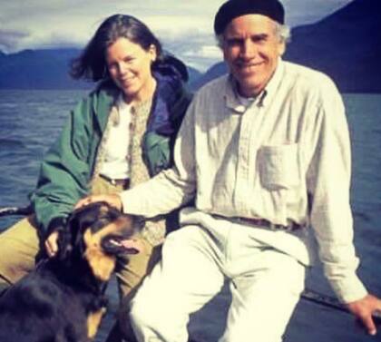 Kristine y Douglas Tompkins viajaron por Sudamérica en busca de regenerar el medio ambiente