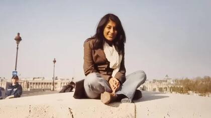 Krupa Padhy durante su año de estudios en París, donde trabajó en una escuela secundaria