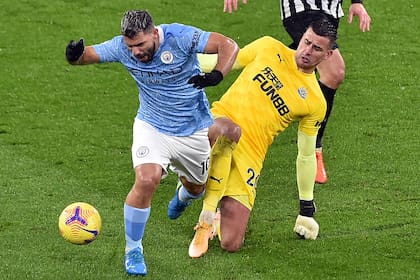 Kun Agüero podría no seguir en Manchester City: a dónde iría y quién puede ser su reemplazante