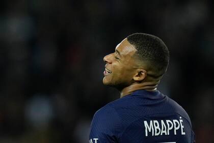 Kylian Mbappé aseguró que no se irá de PSG tras Qatar 2022