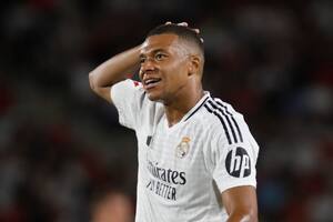 Kylian Mbappé aún no pudo levantar la 'Orejona', por lo que aspira a quedarse con el trofeo con la camiseta de Real Madrid