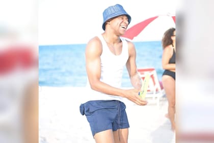 Kylian Mbappé disfruta de sus vacaciones en Miami Beach