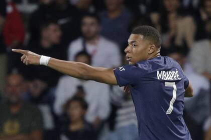 Kylian Mbappé fue el autor del gol de PSG en el empate 1-1 ante Benfica por la fecha 4