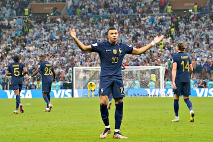 Kylian Mbappé hizo un hat-trick en la final frente a la Argentina, pero no le alcanzó a Francia