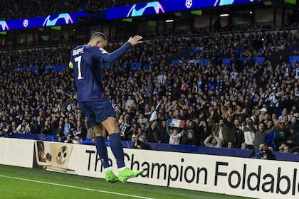 Kylian Mbappé podría disputar este domingo su último clásico francés ante Marsella con la camiseta de PSG