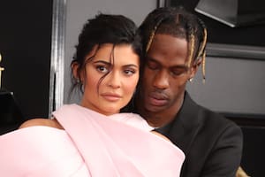 Kylie Jenner y Travis Scott están “destrozados” por los sucedido en el festival Astroworld