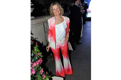 Maru Botana con su colorido look en la fiesta de polo