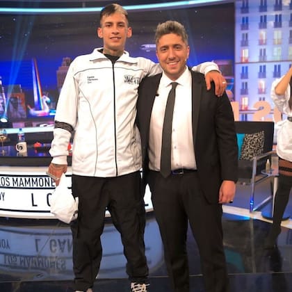 L-Gante fue invitado este martes a Los Mammones, el programa que conduce Jey Mammon en América