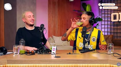 L-Gante lució la remera del club turco Fenerbahçe