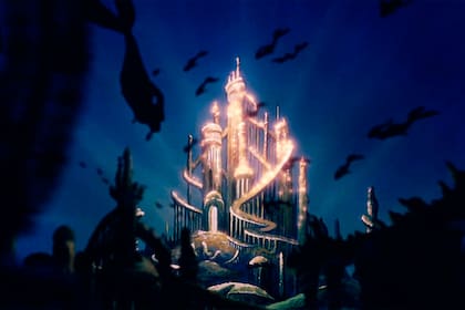 La dificultad para retratar un mundo submarino, además de la crudeza de la trama del cuento de Hans Christian Andersen, llevó a Disney a "cajonear" el proyecto durante muchos años