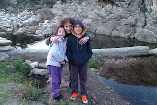 "Quiero abrazarlos a través de esta foto"