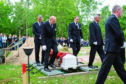 La acción en Gatow fue para  brindar una digna sepultura y visibilizar el conflicto.