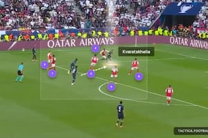El PSG de la creatividad vs. el Arsenal que puso un "micro" delante del arco: Luis Enrique marca época
