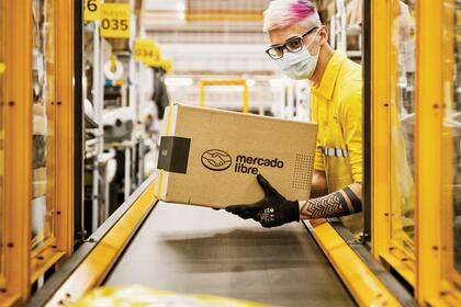 La actividad vinculada con el comercio electrónico, el pilar inicial de la compañía, representó un 67% de la facturación de Mercado Libre en el período (US$1142,3 millones), con un crecimiento interanual del 96,4%.