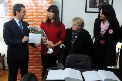 Laura Elena Moyano, en el registro civil de La Plata