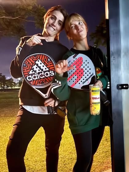 La actriz aprovechó para jugar al pádel y juntarse con sus amigas (Foto: Instagram @luisanalopilato)