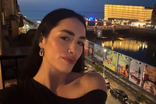 Lali en San Sebastián: la foto con Almodóvar, sus mejores looks y un mensaje para los artistas