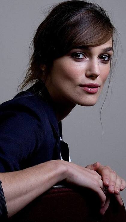 La actriz de Orgullo y prejuicio habló sobre los comentarios sobre su cuerpo que tuvo que enfrentar después de Piratas del Caribe