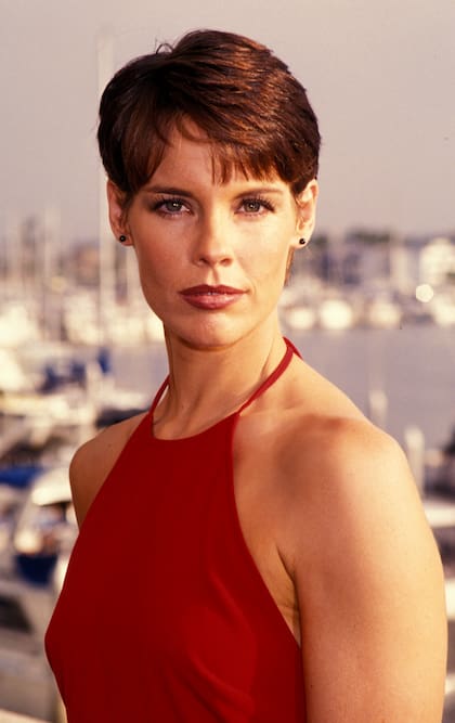 La actriz, décadas atrás, durante una celebración por los 100 episodios de Baywatch