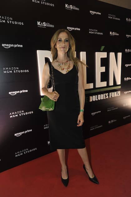 La actriz, directora y dramaturga María Marull, como varias de las presentes, optó por accesorios color verde en alusión a la lucha por la Ley 27.610 de Interrupción Voluntaria del Embarazo (IVE), promulgada en enero de 2021