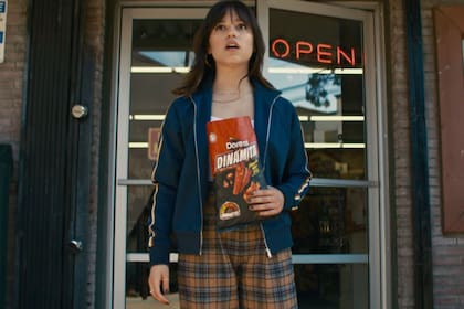 La actriz Jenna Ortega protagoniza el anuncio de Doritos