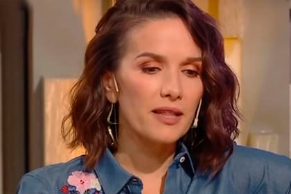 La actriz manifestó su apoyo a su colega y contó cómo encara junto a Ricardo Mollo la crianza de su hijo Atahualpa lejos de los postulados machistas