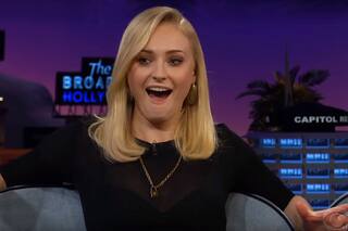 Sophie Turner y su inteligente respuesta a un medio que cuestionó su estilo