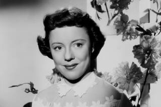 Murió la actriz Patricia Hitchcock, la única hija de Alfred Hitchcock, a los 93 años