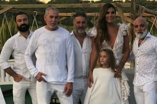 Flor de la V festejó su cumpleaños y renovó sus votos matrimoniales