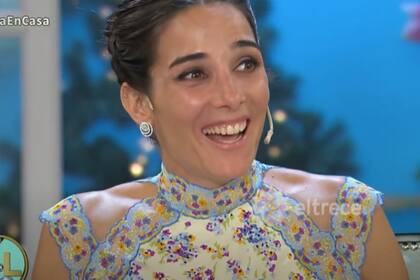 Juana Viale le imprimió estilo propio a Almorzando con Mirtha Legrand y logró la aprobación del público