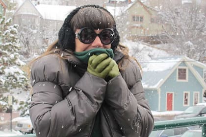 La actriz recorrió Park City, donde se experimentas temperaturas bajo cero