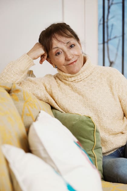 La actriz todavía guarda el programa de la obra de teatro en la que vio por primera vez a Alfredo Alcón y cambió su vida
