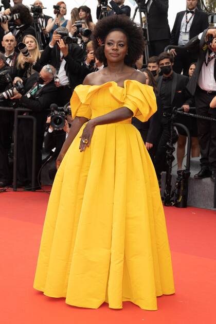 La actriz Viola Davis asiste a la proyección de Top Gun: Maverick en Cannes