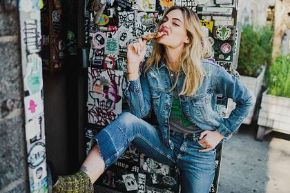 La actriz visitará entre 12 y 13 países este año, siempre junto a su hija Gina y, en ocasiones, también la acompañará su marido