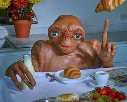 La actriz y cantante estadounidense, Janelle Monáe, optó por ocultar su identidad con un disfraz del extraterrestre E.T.