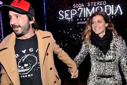 La actriz y el dueño del refugio canino La manada ya no se ocultan más