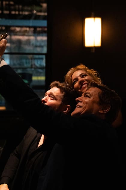La actriz y sus compañeros de elenco, Benjamín Vicuña, Gabriel Corrado, Marina Bellati y Benjamín Amadeo, compartieron con un selecto grupo de invitados la presentación de la película
