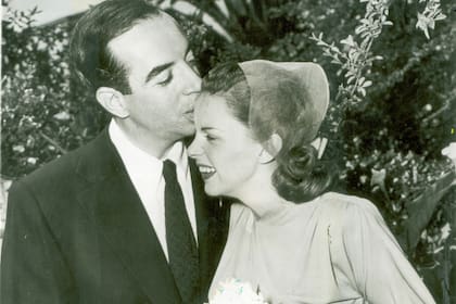 La actriz y Vincente Minnelli, en su casamiento, el 15 de junio de 1945