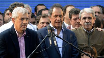 La acusación de Aníbal contra Domínguez incomodó a Scioli