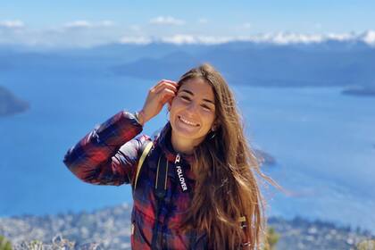 “La adaptación lleva su tiempo, que hay que tener paciencia y ser perseverante, pero que a la vez no hay que quedarse en un lugar que no nos hace feliz”.