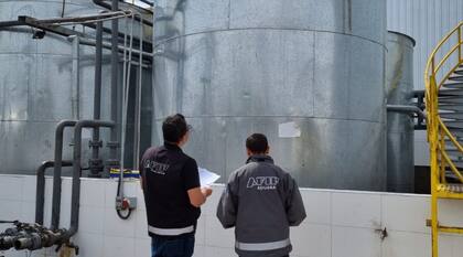 La Aduana remarcó que además “la oleína cuenta con plazos más de diez veces mayores para ingresar las divisas de sus exportaciones al país”