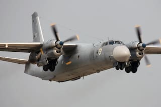 Un avión militar ruso se estrelló contra un acantilado: murieron 29 personas