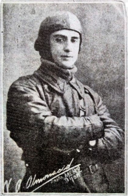 La afición de Vicente Almandos Almonacid por los aviones coincidió con los comienzos de la aviación en la Argentina (Foto: Nueva Rioja)